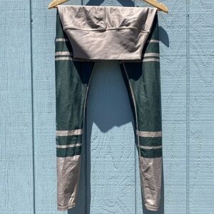 Alo high waisted leggings; olive green and tan